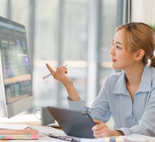 Woman viewing analysis on screen
